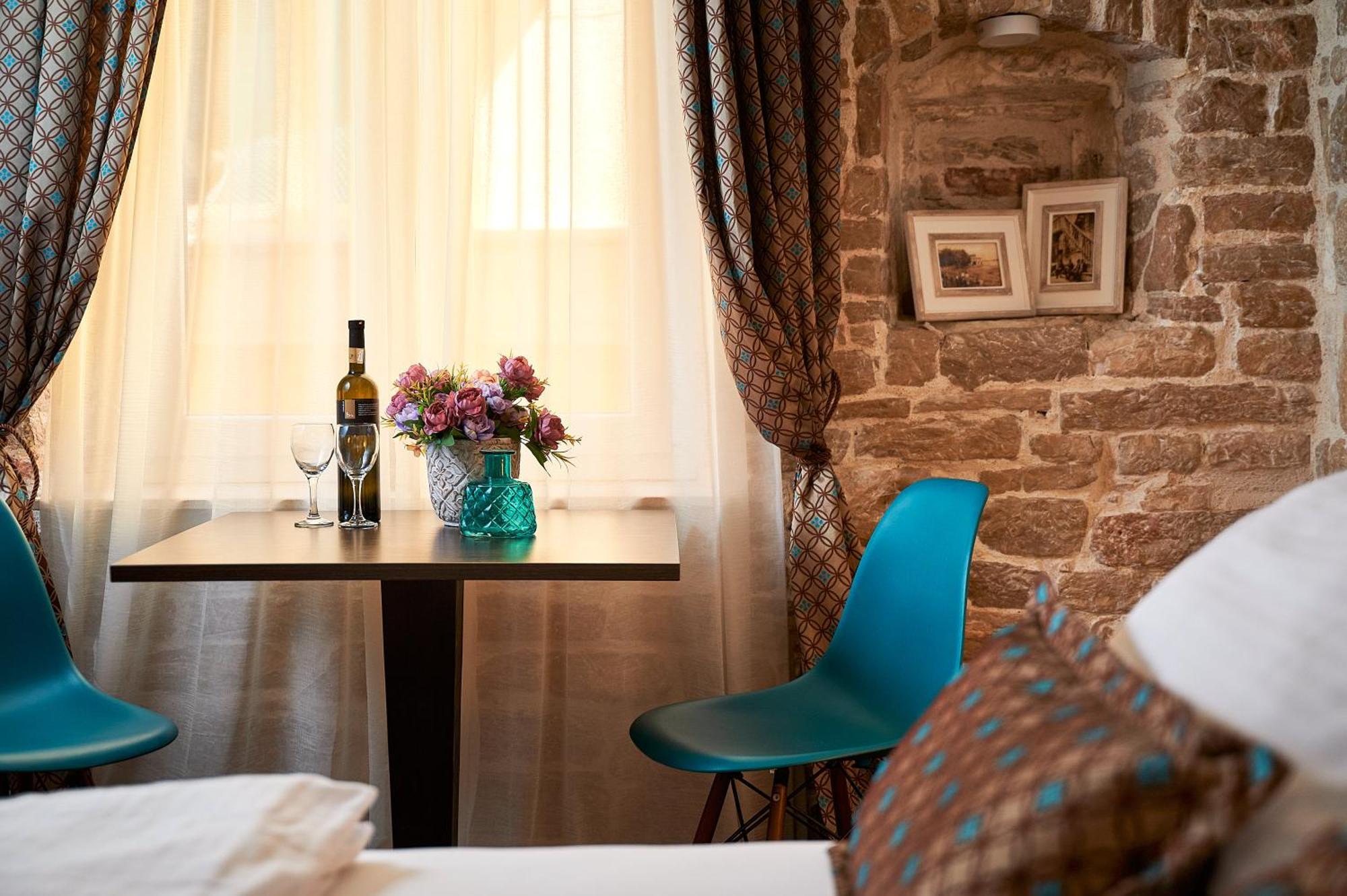 Rustic Apartments Sv Frane In The Old Town Шибеник Екстер'єр фото