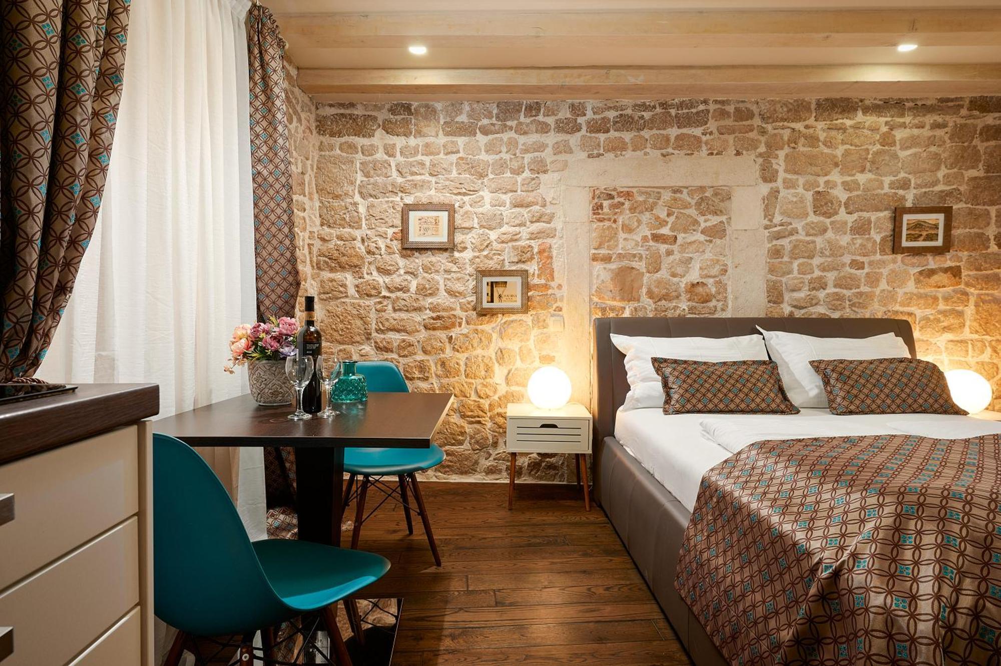 Rustic Apartments Sv Frane In The Old Town Шибеник Екстер'єр фото