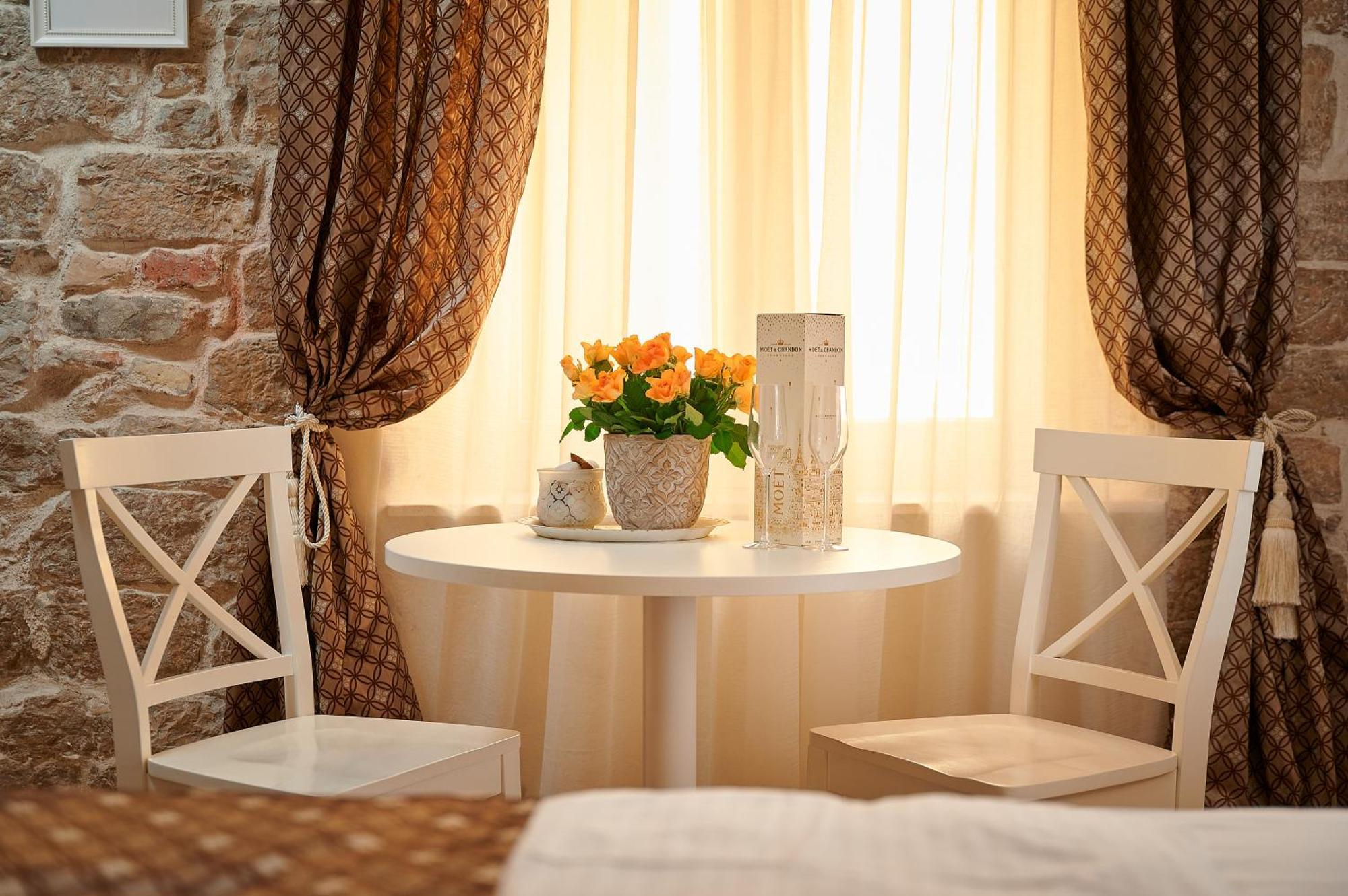 Rustic Apartments Sv Frane In The Old Town Шибеник Екстер'єр фото